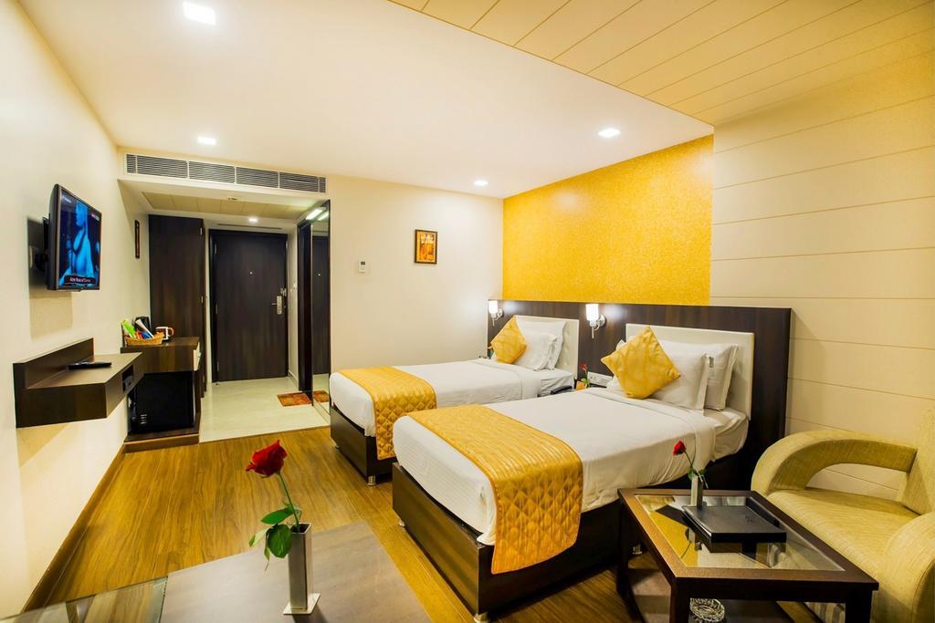 Hotel Kapish Smart-All Pure Veg Jaipur Ngoại thất bức ảnh