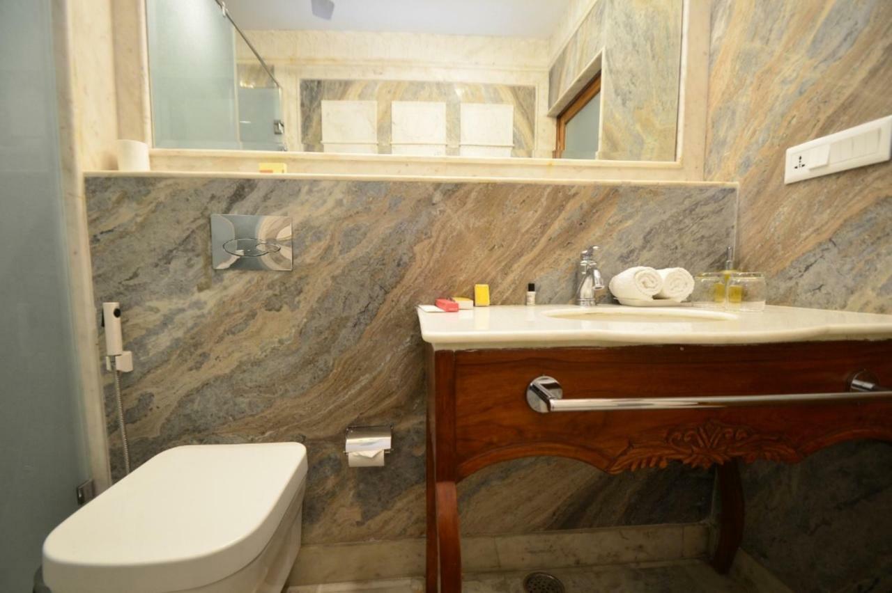 Hotel Kapish Smart-All Pure Veg Jaipur Ngoại thất bức ảnh